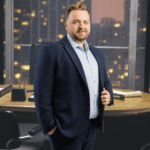 Konrad Budzyk - opiekun oferty