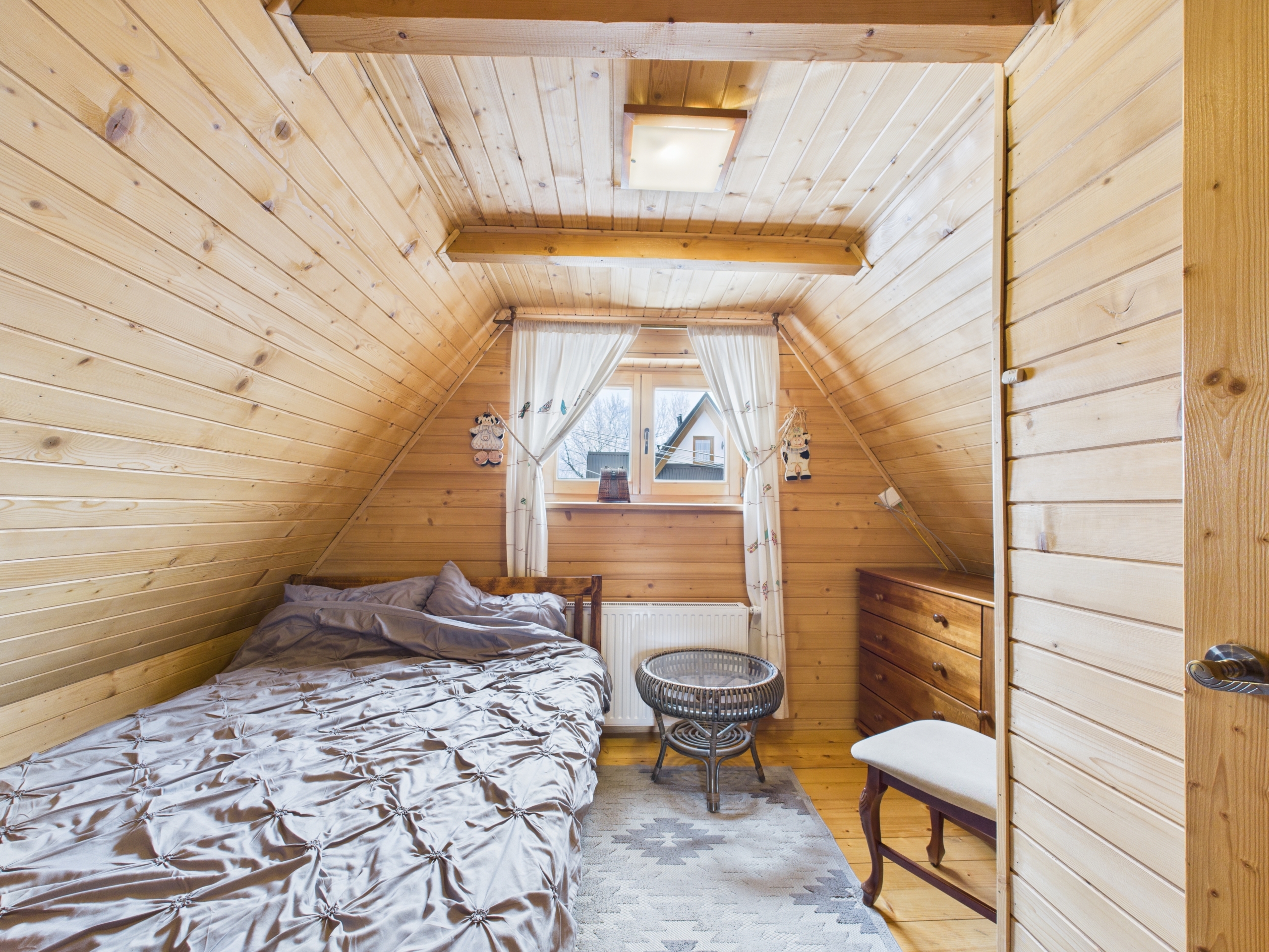 CAM05293G0-PR0024-STILL046